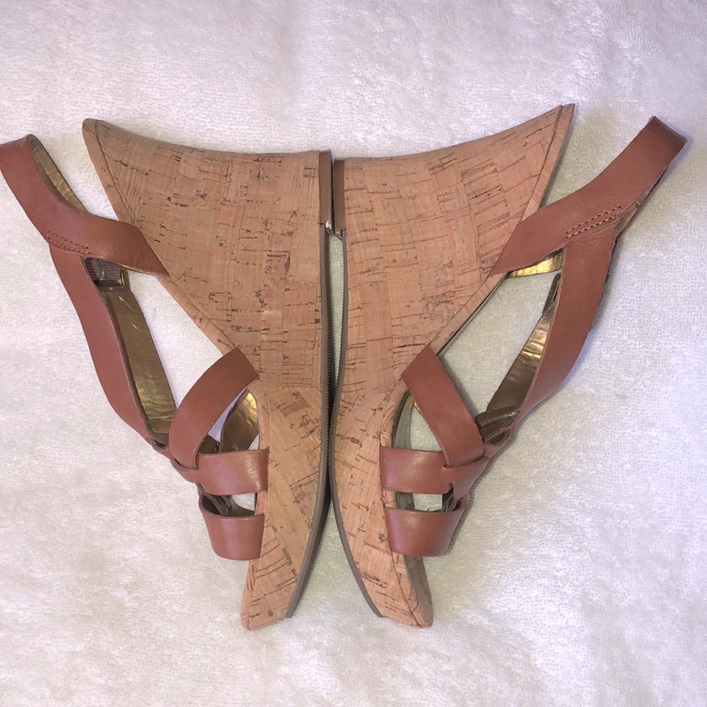GUESS wedges - Picture 2 of 12